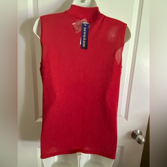 NWOT. Nygard Women’s Sleeveless Turtleneck Stretch Top Metallic Red Size MEDIUM. - Picture 4 of 10